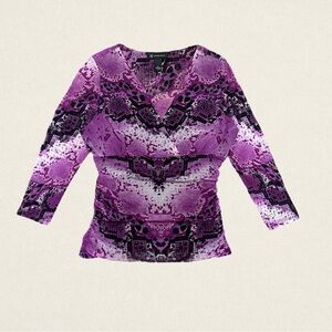 VINTAGE Y2K INC International Concepts Mesh V-Neck Ruched Abstract Print Blouse.